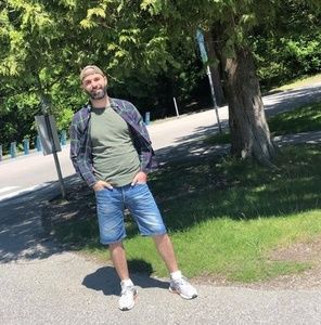 Meet your Posher, James